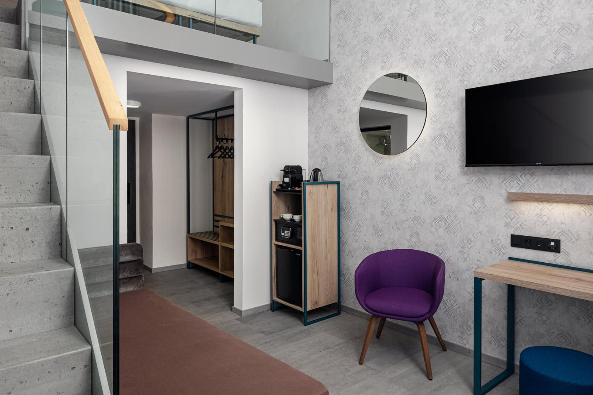Hotel Ea Moment Self Check-in 4*